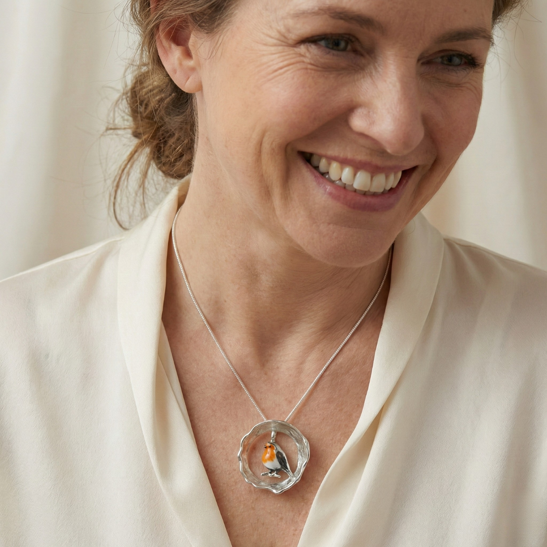 Collana da donna con uccellino