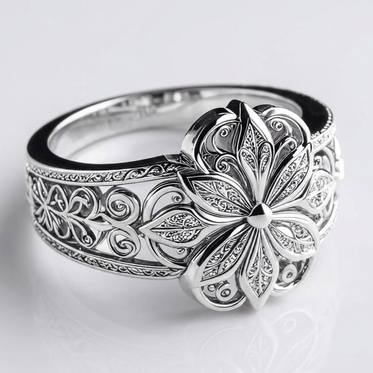 Anello in Argento con Fiore e Zirconia