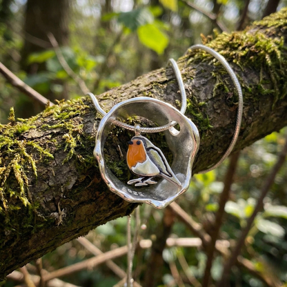Collana da donna con uccellino
